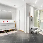 6 Bedroom House Vila *