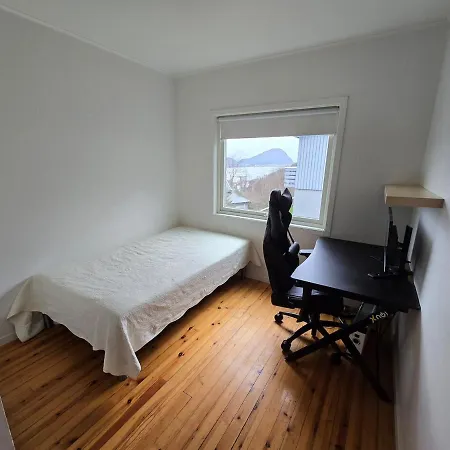 Villa 6 Bedroom House *